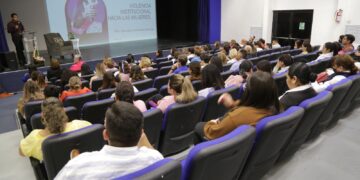 Por una sociedad en la que se garantice el respeto y la igualdad; el Gobierno de Los Cabos realiza la conferencia “Violencia Institucional hacia las Mujeres”