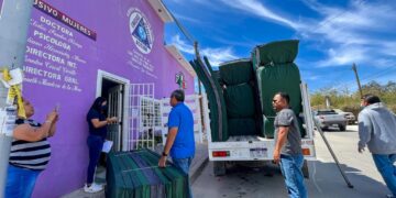 DIF Los Cabos acerca apoyos a quién más lo necesita; donan colchonetas a Centro Penitenciario y Centro de Rehabilitación en SJC