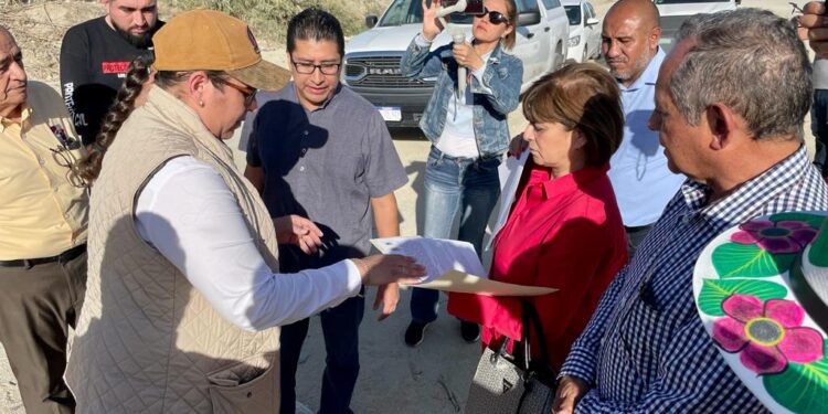 Gobierno de Los Cabos trabaja el proyecto de pavimentación de la prolongación Forjadores, una vía alterna en el vado de Santa Rosa