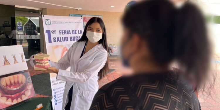 Participa UMF/UMAA No. 34 en jornada de Salud Bucal: IMSS Baja California Sur