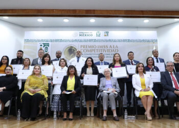 Entrega IMSS Premio a la Competitividad 2022 a unidades con excelencia y altos estándares de calidad