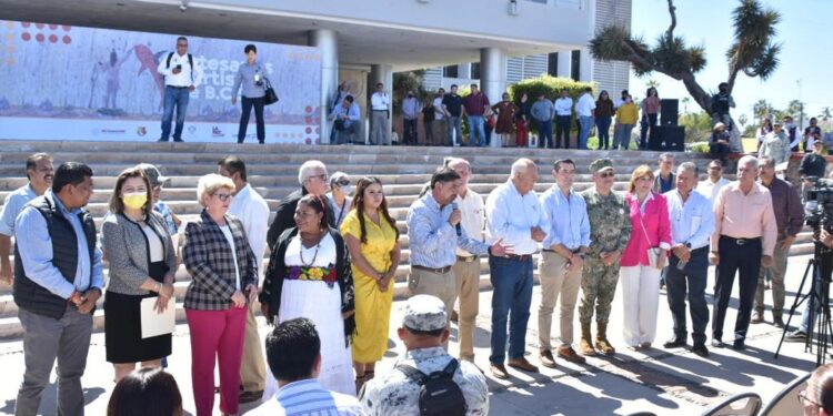 Realiza la Comisión de Cultura y Artes la primera “Feria del Artesano y Artista de Baja California Sur”