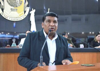 Se pronuncian legisladores en el marco del 217 Aniversario del Natalicio de Benito Pablo Juárez García