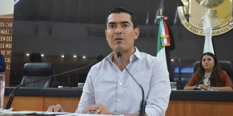 Hagamos posible primer crédito para vivienda para jóvenes: Rigo Mares