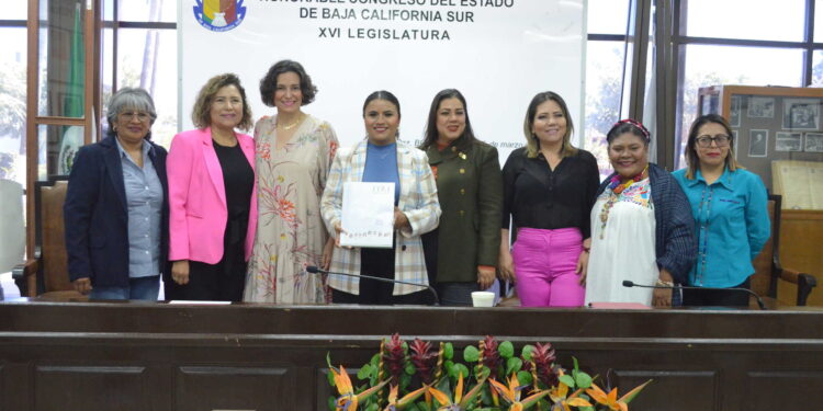 Recibe el Congreso del Estado de BCS el Informe Anual del ITAI en BCS