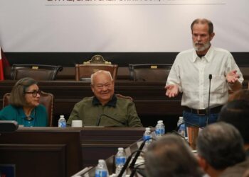 Presentan a gobernador Víctor Castro Cosío, análisis de políticas y acciones que fortalecen trabajo en comunidades