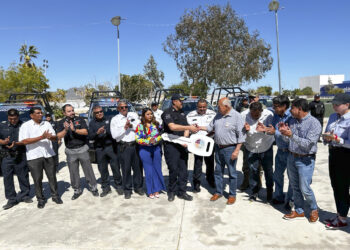 Entrega Gobierno del Estado 7 unidades patrulla en Los Cabos