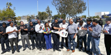 Entrega Gobierno del Estado 7 unidades patrulla en Los Cabos