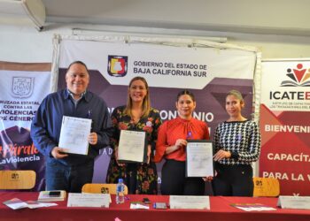 FIRMA CONVENIO DE COLABORACIÓN ENTRE ICATEBCS E ISMUJERES