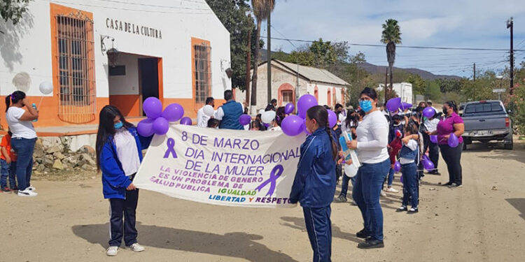 DESARROLLARON CAMINATAS PARA PROMOVER EQUIDAD DE GÉNERO EN COMUNIDADES RURALES DE LA PAZ