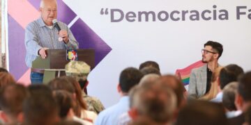 EN MARCHA DIPLOMADO “DEMOCRACIA FAMILIAR Y COMUNITARIA: REDUCIENDO LAS VIOLENCIAS”