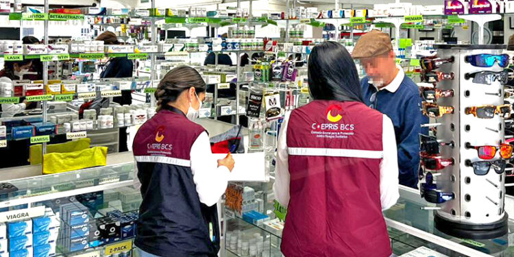 EFECTUÓ COEPRIS NUEVO OPERATIVO DE FOMENTO SANITARIO EN FARMACIAS DE LOS CABOS Y LA PAZ