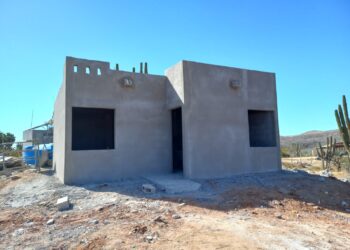 EL INVI CONSTRUYE VIVIENDAS PROGRESIVAS EN EL MUNICIPIO DE LOS CABOS