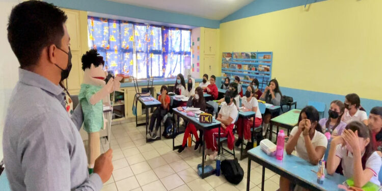 ORIENTA&nbsp; ESCUELA SEGURA A MÁS DE 8 MIL ESTUDIANTES EN PREVENCIÓN DE LA VIOLENCIA