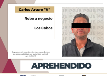 APREHENDE PGJE A PROBABLE RESPONSABLE DE ROBO A NEGOCIO EN LOS CABOS