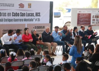 ENTREGA GOBERNADOR VCC, OBRA EDUCATIVA EN LOS CABOS