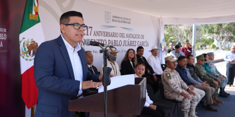 CONMEMORAN EN BCS, 217 ANIVERSARIO DEL NATALICIO DE BENITO JUÁREZ GARCÍA