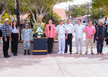 CONMEMORAN EN MULEGÉ EL 217 ANIVERSARIO DEL NATALICIO DE BENITO JUÁREZ GARCÍA