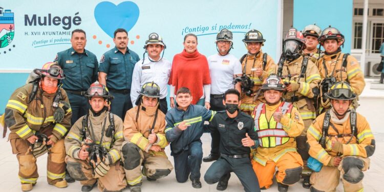 REALIZAN SIMULACRO DE INCENDIO EN OFICINAS MUNICIPALES