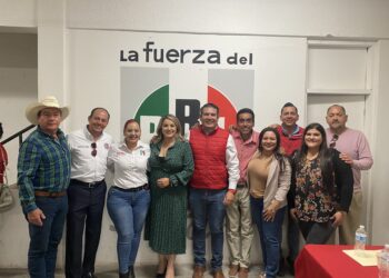 “Arely Amador Aldaco rinde protesta como Presidenta del Comité Municipal del PRI en Comondú”,  Fabrizio del Castillo, Presidente Estatal del PRI B.C.S.