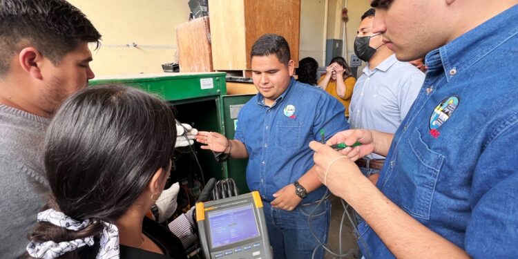 Instalan en Palacio Municipal un analizador de energía como preparación para el Plan de Eficiencia Energética&nbsp;