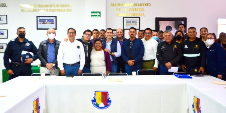 Invita Comisión de Cultura y Artes a la Primera Feria del Artesano y Artista de BCS