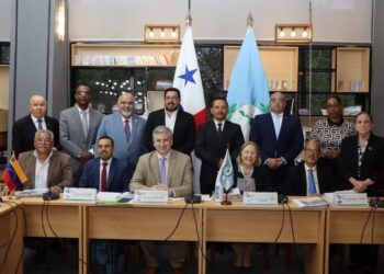 Asiste Senador Ricardo Velázquez a reunión de Comisiones del Parlamento Latinoamericano y Caribeño