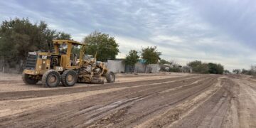 Realiza personal de barrido manual de Servicios Públicos limpieza de 6.5 km