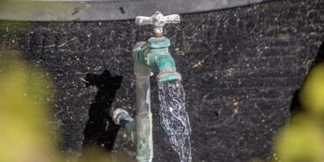 Se abastecieron 108 colonias con agua potable a través de la red el 16 de marzo: OOMSAPAS La Paz