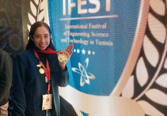 Estudiante sudcaliforniana gana medalla de oro en I-FEST2 Túnez 2023, con proyecto sobre la contaminación en animales acuáticos