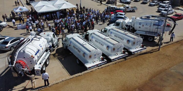 Ya se encuentran operando los nuevos camiones vactor para atender y evitar el derrame de aguas negras en Los Cabos