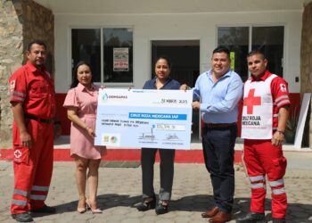 El pago mensual que realizan los usuarios de Agua Potable en Los Cabos, permite el apoyo económico a Bomberos y Cruz Roja