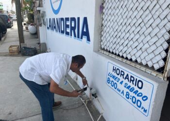 Alrededor de 10 notificaciones diarias realiza OOMSAPAS Los Cabos para invitar a usuarios a regularizar sus cuentas&nbsp;