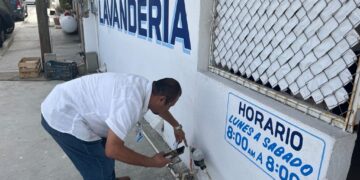 Alrededor de 10 notificaciones diarias realiza OOMSAPAS Los Cabos para invitar a usuarios a regularizar sus cuentas&nbsp;