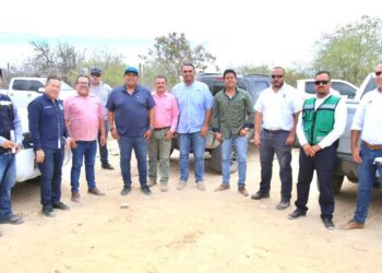 Realizan autoridades del XIV Ayuntamiento recorrido de supervisión previo al inicio de la obra de electrificación de La Candelaria