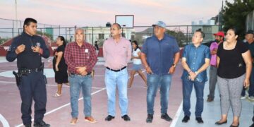 Establecen autoridades delegacionales y habitantes de Infonavit Brisas del Pacífico, acuerdos para mejorar la limpieza y seguridad de la colonia