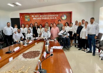 Junta de Gobierno del IMDIS Los Cabos ratifica a Perla María Valles Cota como directora general del Instituto