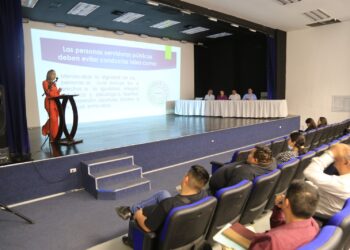 Personas servidoras públicas del Ayuntamiento de Los Cabos refuerzan valores y principios a través del Código de Ética