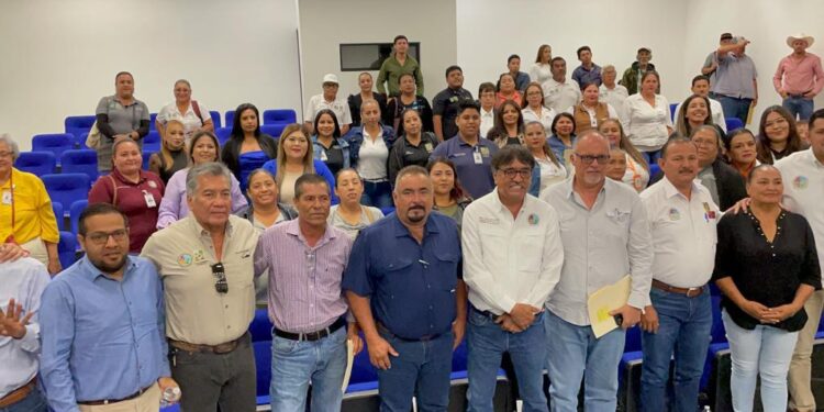 Reconoce alcalde Oscar Leggs la labor de las y los subdelegados de Los Cabos