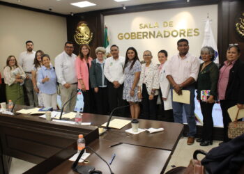 Se reúne titular del IMSS Baja California Sur con diputados del Congreso del estado
