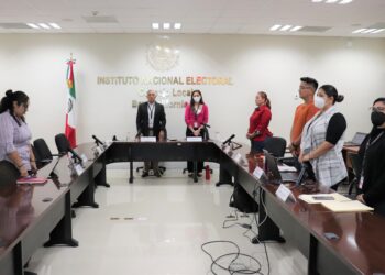 LA COMISIÓN LOCAL DE VIGILANCIA DEL INE EN BCS REALIZA LA DESTRUCCIÓN DE 7 MIL 323 CREDENCIALES PARA VOTAR