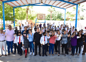 PAZ PARA LA PAZ PROGRAMA DE LA PGJE PARA CONTRIBUIR A ELIMINAR LA VIOELNCIA EN LAS ESCUELAS