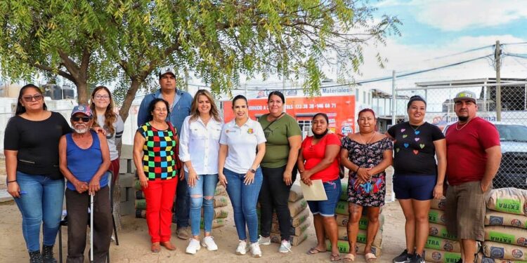 Se beneficiaron familias de Los Cabos con Programa Mujeres que Transforman