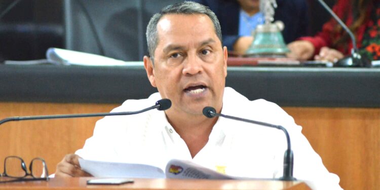 Pide diputado LAD se decrete el traslado de Poderes a SJD para conmemorar la historia de hombres y mujeres el 08 de abril de cada año