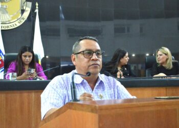 Solicita el diputado Luis Armando Díaz a la STPS Federal y a la STDS estatal a que realicen inspecciones de vigilancia en empresas, establecimientos y calles de BCS