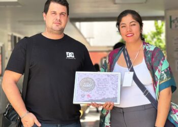 Entrega Ayuntamiento de La Paz la insignia “Distintivo Verde”