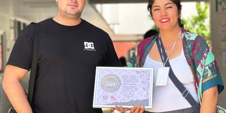 Entrega Ayuntamiento de La Paz la insignia “Distintivo Verde”