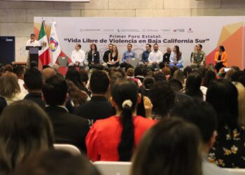 EN BCS, TODAS Y TODOS, UNIDOS POR UNA VIDA LIBRE DE VIOLENCIA: HOMERO DAVIS
