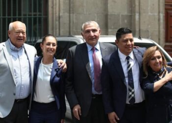 GOBERNADOR VÍCTOR MANUEL CASTRO COSÍO Y DELEGADA DEL BIENESTAR BUSCAN FORTALECER PROGRAMAS SOCIALES Y DE SEGURIDAD