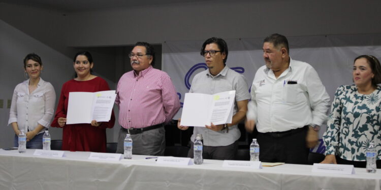 FIRMA CULTURA ESTATAL CONVENIO CON UABCS